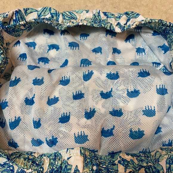 Crown & Ivy swim trunks with elastic waste and drawstring EUC Size XXL - Picture 2 of 5